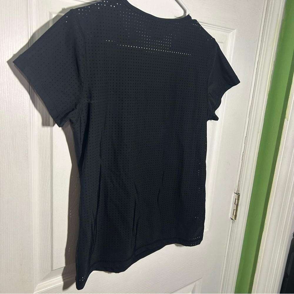 DC United MLS Soccer The Wild Collective Black Perforated Mesh Top Size Medium - Picture 10 of 13